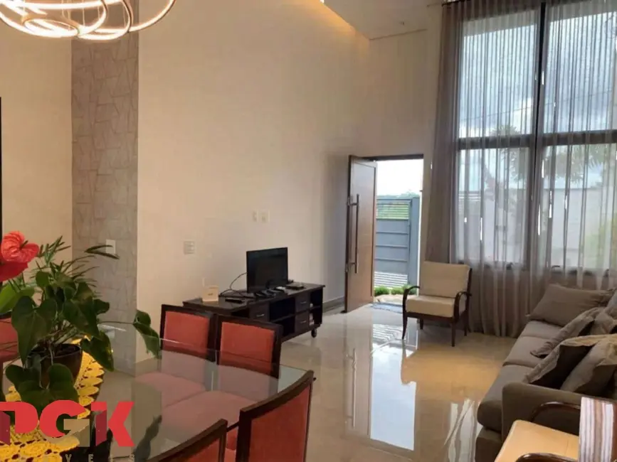 Casa com 2 quartos à venda, 149m2 em Vinhedo - SP - imagem 4 Foto 4 de Casa com 2 quartos à venda, 149m2 em Vinhedo - SP