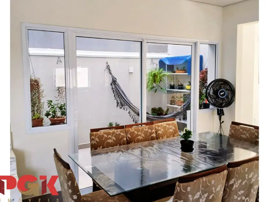 Casa com 3 quartos à venda, 165m2 em Vinhedo - SP - imagem 4 Foto 4 de Casa com 3 quartos à venda, 165m2 em Vinhedo - SP