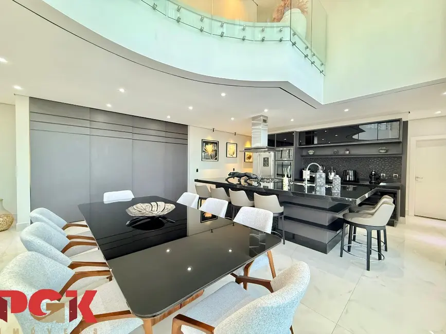 Foto 9 de Casa de Condomínio com 4 quartos à venda e para alugar, 430m2 em Vinhedo - SP