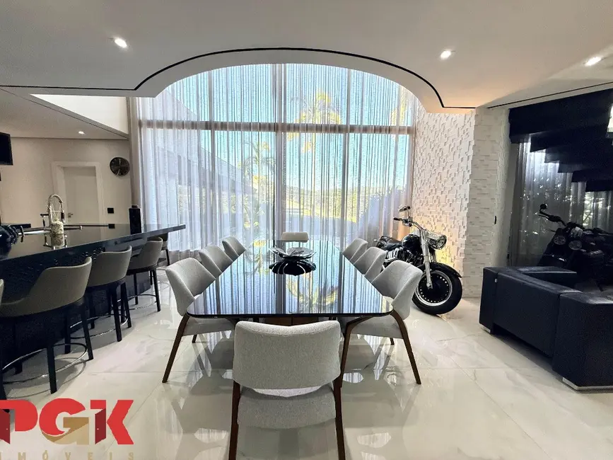 Foto 8 de Casa de Condomínio com 4 quartos à venda e para alugar, 430m2 em Vinhedo - SP