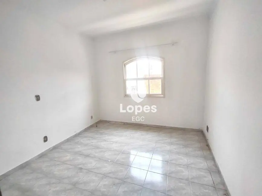 Casa com 3 quartos para alugar, 80m2 em Vila Paulo Silas, São Paulo - SP - imagem 4 Foto 4 de Casa com 3 quartos para alugar, 80m2 em Vila Paulo Silas, São Paulo - SP