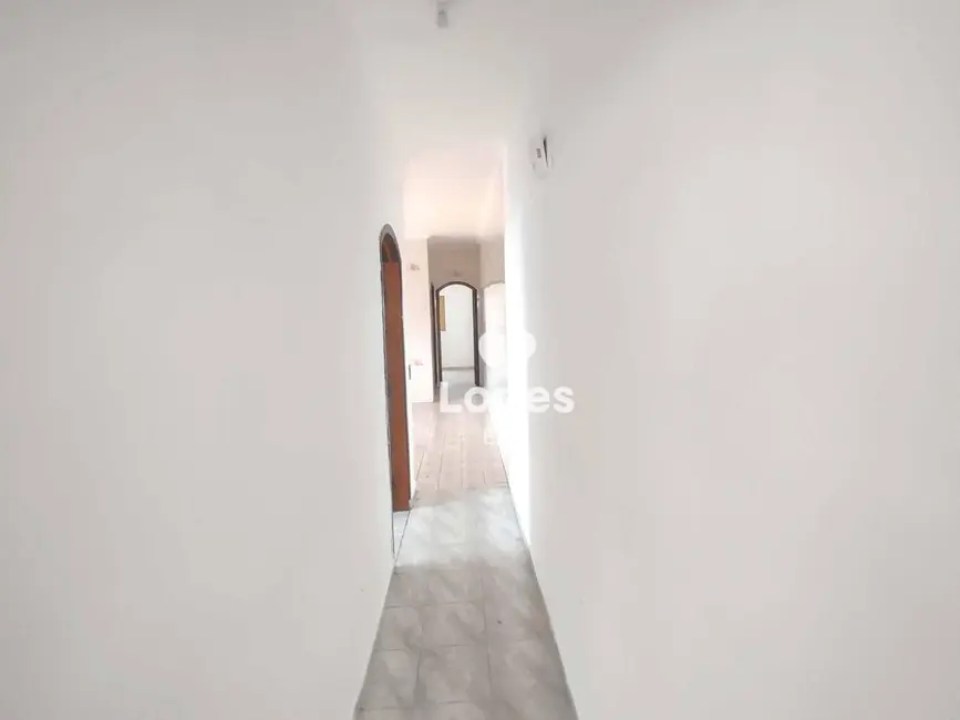 Casa com 3 quartos para alugar, 80m2 em Vila Paulo Silas, São Paulo - SP - imagem 9 Foto 9 de Casa com 3 quartos para alugar, 80m2 em Vila Paulo Silas, São Paulo - SP