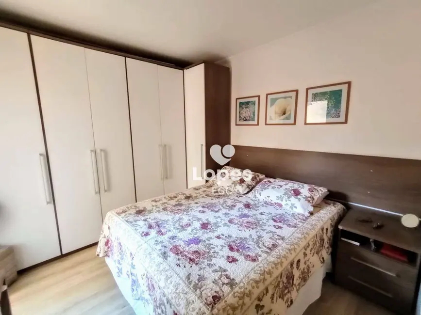 Apartamento com 3 quartos à venda, 75m2 em Vila Paulo Silas, São Paulo - SP - imagem 7 Foto 7 de Apartamento com 3 quartos à venda, 75m2 em Vila Paulo Silas, São Paulo - SP