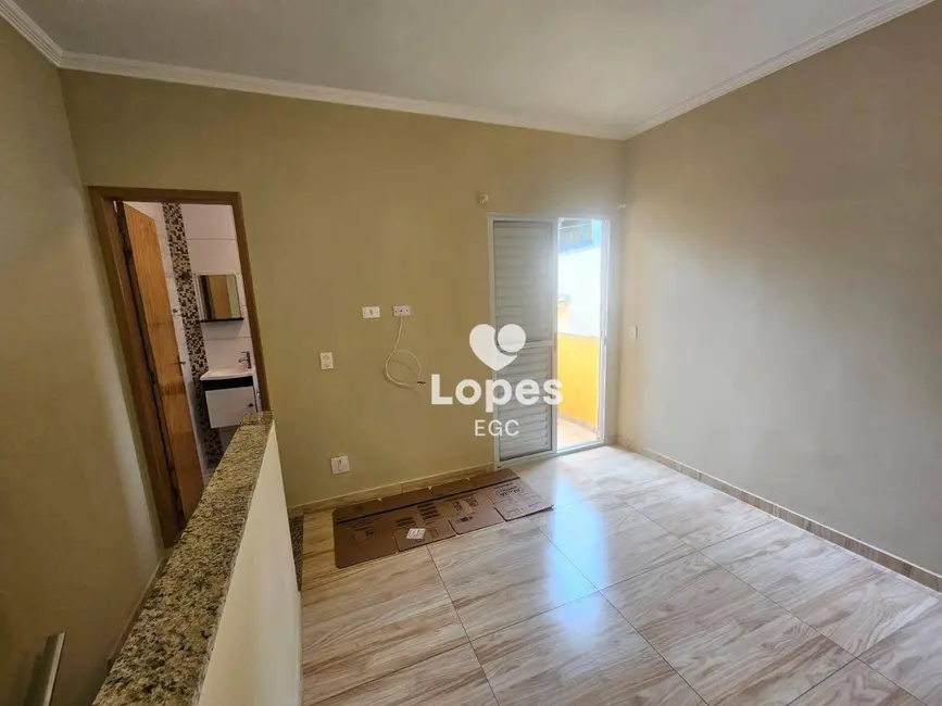 Foto 4 de Sobrado com 1 quarto para alugar, 40m2 em Jardim Teresa, São Paulo - SP