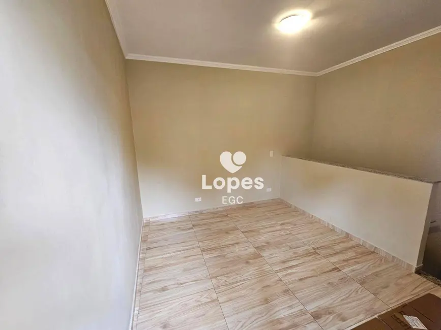 Foto 2 de Sobrado com 1 quarto para alugar, 40m2 em Jardim Teresa, São Paulo - SP