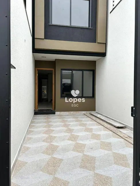 Foto 2 de Sobrado com 2 quartos à venda, 75m2 em Vila Tolstoi, São Paulo - SP