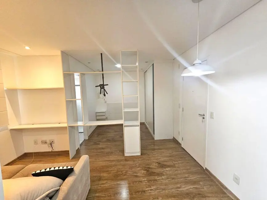 Foto 4 de Apartamento com 1 quarto para alugar, 29m2 em Parque Independência, São Paulo - SP