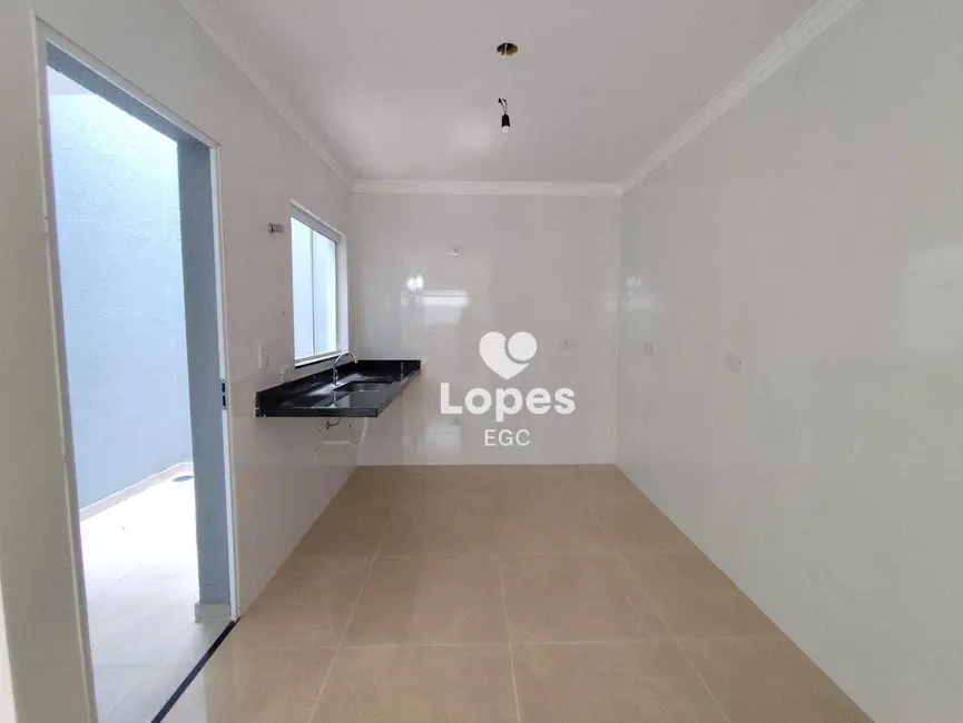 Sobrado com 2 quartos à venda, 69m2 em Vila Alpina, São Paulo - SP - imagem 2 Foto 2 de Sobrado com 2 quartos à venda, 69m2 em Vila Alpina, São Paulo - SP