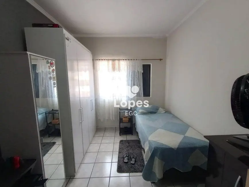 Foto 9 de Casa com 5 quartos à venda, 166m2 em Parque São Lucas, São Paulo - SP