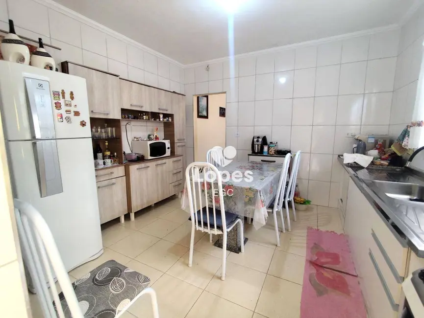 Foto 4 de Casa com 2 quartos à venda, 60m2 em Parque Pereira, São Paulo - SP