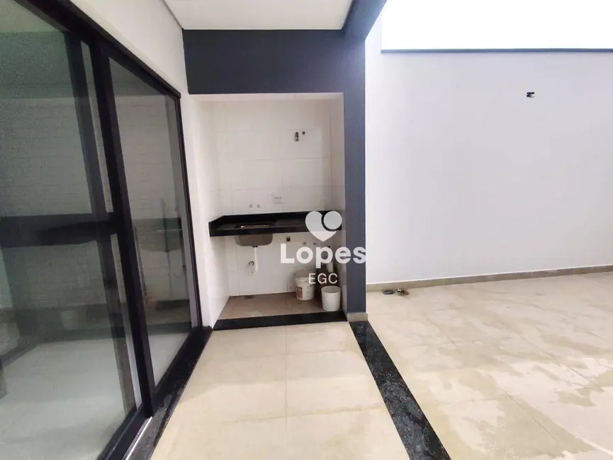 Sobrado com 3 quartos à venda, 150m2 em Vila Alpina, São Paulo - SP - imagem 4 Foto 4 de Sobrado com 3 quartos à venda, 150m2 em Vila Alpina, São Paulo - SP