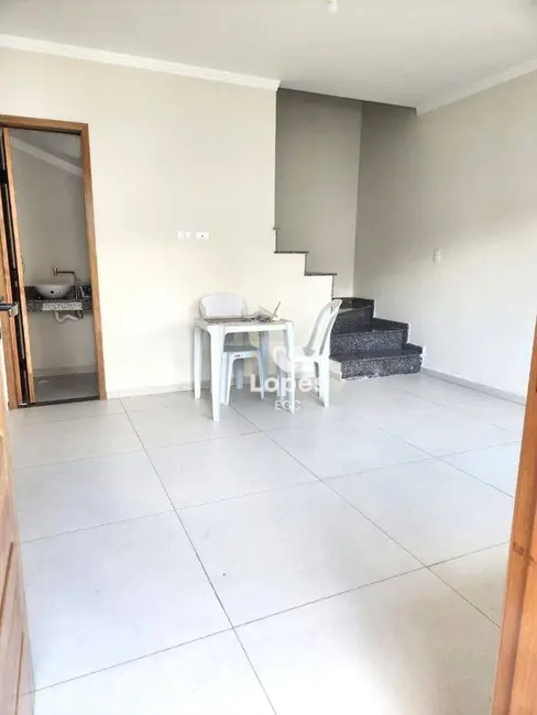 Sobrado com 2 quartos à venda, 92m2 em Vila Alpina, São Paulo - SP - imagem 2 Foto 2 de Sobrado com 2 quartos à venda, 92m2 em Vila Alpina, São Paulo - SP