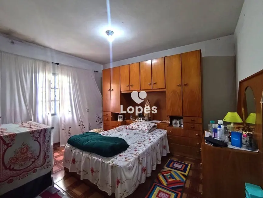 Casa com 7 quartos à venda, 224m2 em Vila Macedópolis, São Paulo - SP - imagem 5 Foto 5 de Casa com 7 quartos à venda, 224m2 em Vila Macedópolis, São Paulo - SP