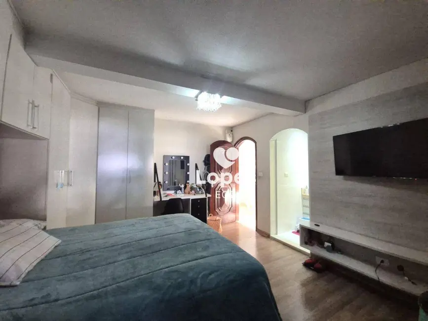 Foto 9 de Sobrado com 2 quartos à venda, 200m2 em Vila Tolstoi, São Paulo - SP