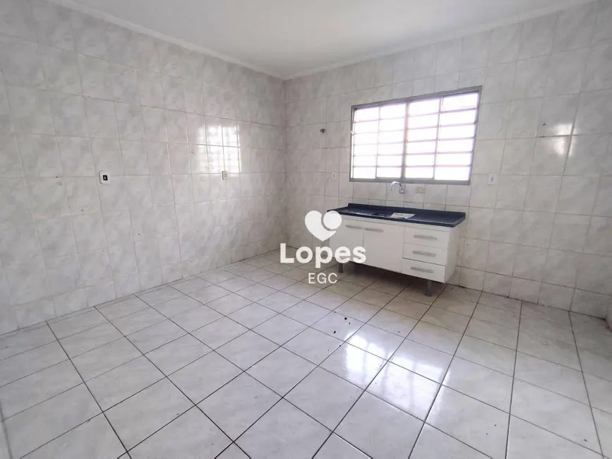 Foto 4 de Casa com 1 quarto para alugar, 55m2 em Parque São Lucas, São Paulo - SP