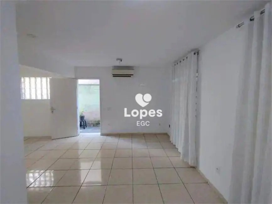 Sobrado com 3 quartos à venda, 145m2 em Parque Residencial Oratorio, São Paulo - SP - imagem 2 Foto 2 de Sobrado com 3 quartos à venda, 145m2 em Parque Residencial Oratorio, São Paulo - SP