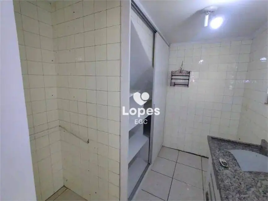 Sobrado com 3 quartos à venda, 145m2 em Parque Residencial Oratorio, São Paulo - SP - imagem 8 Foto 8 de Sobrado com 3 quartos à venda, 145m2 em Parque Residencial Oratorio, São Paulo - SP