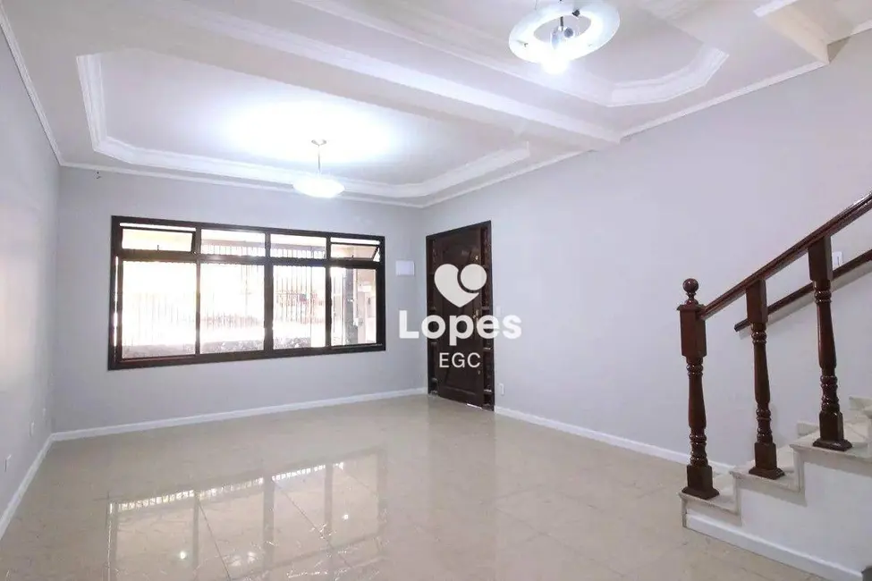 Foto 3 de Sobrado com 4 quartos para alugar, 200m2 em Vila dos Minérios, São Paulo - SP