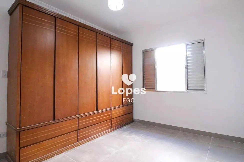 Foto 8 de Sobrado com 4 quartos para alugar, 200m2 em Vila dos Minérios, São Paulo - SP