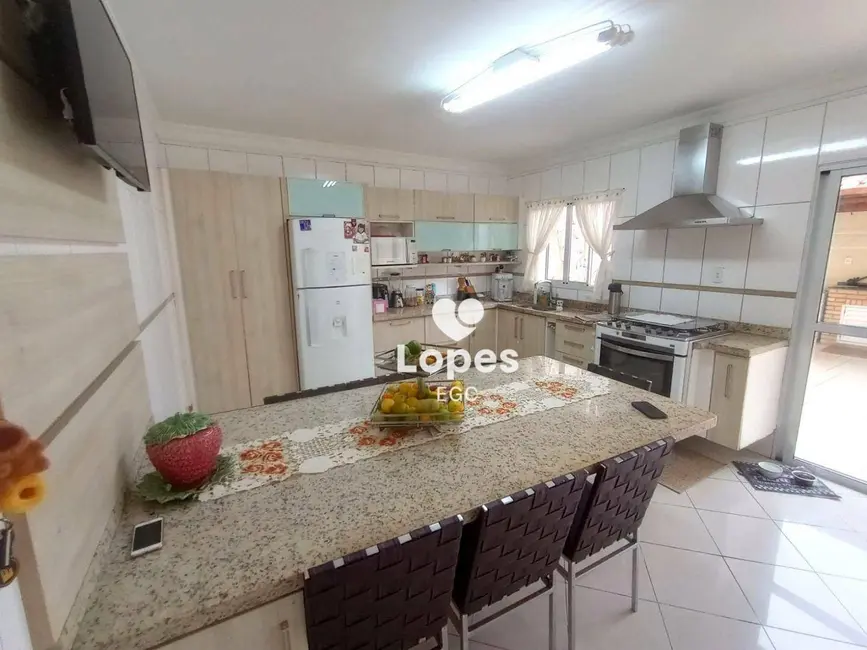 Foto 6 de Sobrado com 3 quartos à venda, 125m2 em Jardim Teresa, São Paulo - SP