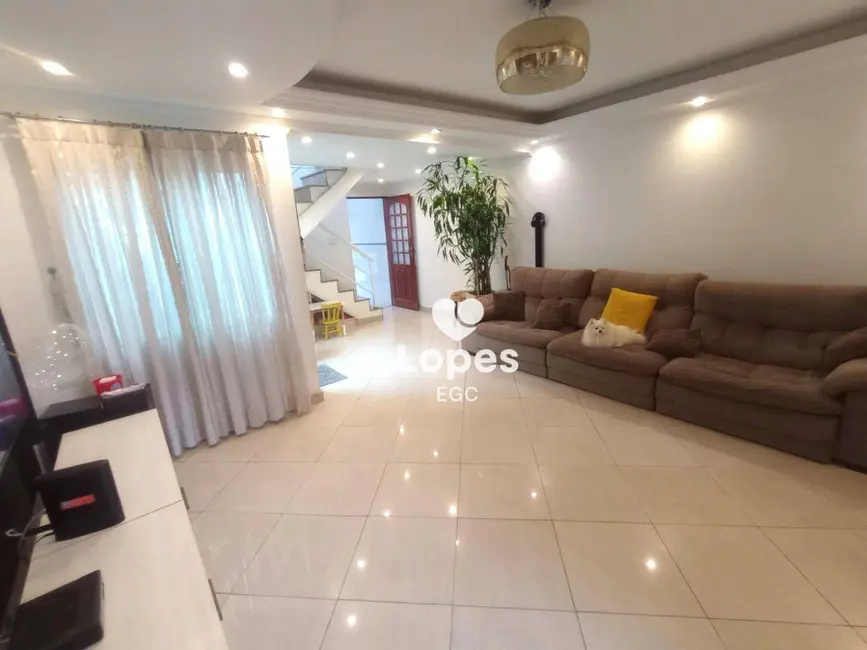 Foto 2 de Sobrado com 3 quartos à venda, 125m2 em Jardim Teresa, São Paulo - SP