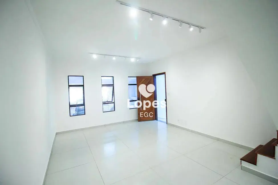 Sobrado com 3 quartos à venda, 138m2 em Alto da Mooca, São Paulo - SP - imagem 3 Foto 3 de Sobrado com 3 quartos à venda, 138m2 em Alto da Mooca, São Paulo - SP