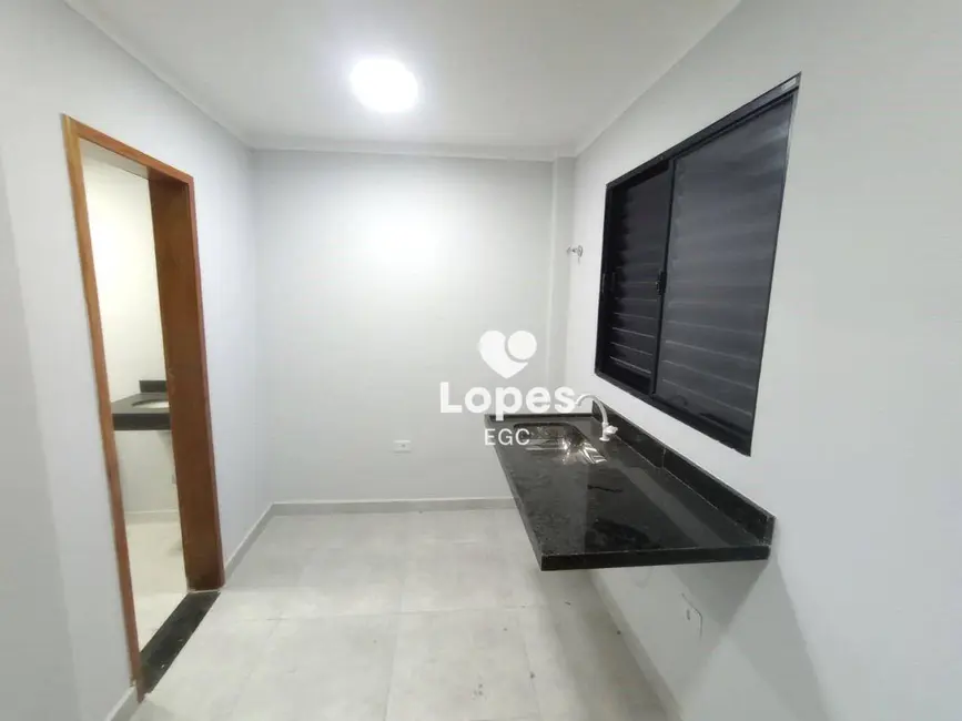 Foto 3 de Apartamento com 1 quarto para alugar, 27m2 em Vila Paulo Silas, São Paulo - SP