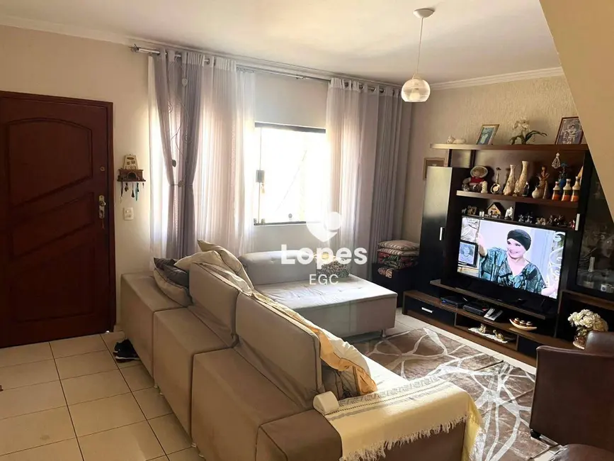 Foto 1 de Casa com 5 quartos à venda, 140m2 em Parque São Lucas, São Paulo - SP