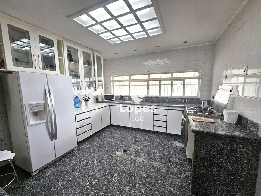 Sobrado com 4 quartos à venda, 280m2 em Cidade Continental, São Paulo - SP - imagem 9 Foto 9 de Sobrado com 4 quartos à venda, 280m2 em Cidade Continental, São Paulo - SP