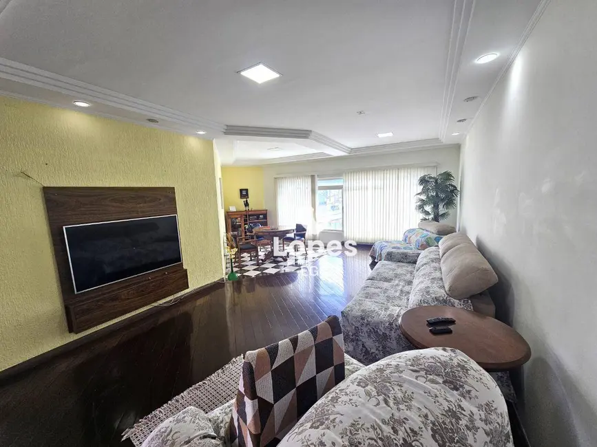 Sobrado com 4 quartos à venda, 280m2 em Cidade Continental, São Paulo - SP - imagem 3 Foto 3 de Sobrado com 4 quartos à venda, 280m2 em Cidade Continental, São Paulo - SP