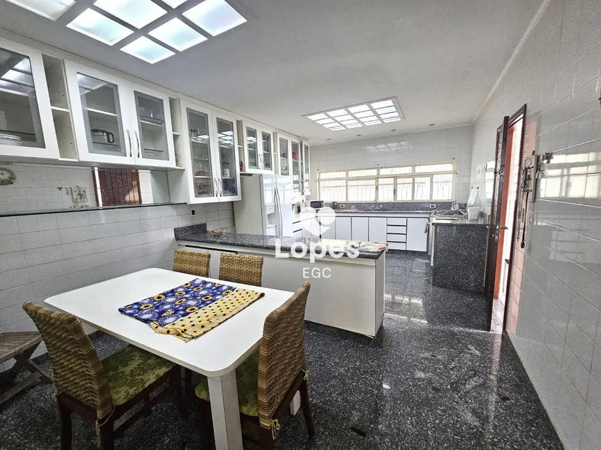 Sobrado com 4 quartos à venda, 280m2 em Cidade Continental, São Paulo - SP - imagem 7 Foto 7 de Sobrado com 4 quartos à venda, 280m2 em Cidade Continental, São Paulo - SP