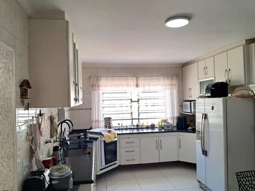 Sobrado com 2 quartos à venda, 270m2 em Vila Divina Pastora, São Paulo - SP - imagem 8 Foto 8 de Sobrado com 2 quartos à venda, 270m2 em Vila Divina Pastora, São Paulo - SP