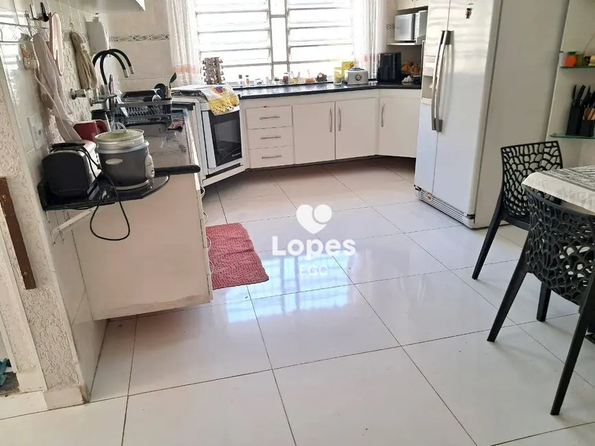 Sobrado com 2 quartos à venda, 270m2 em Vila Divina Pastora, São Paulo - SP - imagem 7 Foto 7 de Sobrado com 2 quartos à venda, 270m2 em Vila Divina Pastora, São Paulo - SP