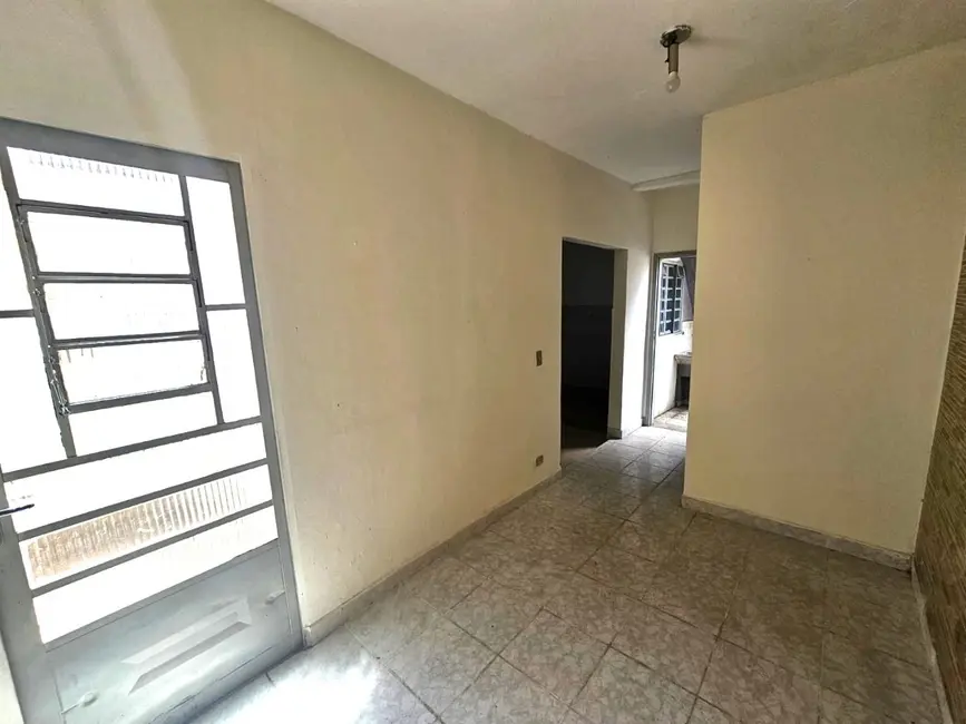 Casa com 1 quarto para alugar, 40m2 em Vila Ivg, São Paulo - SP - imagem 3 Foto 3 de Casa com 1 quarto para alugar, 40m2 em Vila Ivg, São Paulo - SP