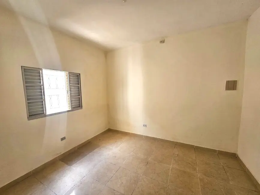 Casa com 1 quarto para alugar, 40m2 em Vila Ivg, São Paulo - SP - imagem 7 Foto 7 de Casa com 1 quarto para alugar, 40m2 em Vila Ivg, São Paulo - SP