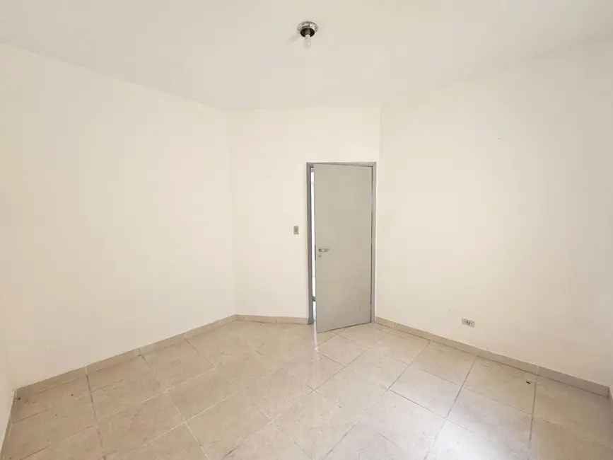 Casa com 1 quarto para alugar, 40m2 em Vila Ivg, São Paulo - SP - imagem 8 Foto 8 de Casa com 1 quarto para alugar, 40m2 em Vila Ivg, São Paulo - SP