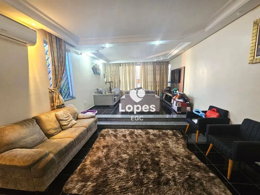 Sobrado com 3 quartos à venda, 180m2 em Vila Califórnia, São Paulo - SP - imagem 3 Foto 3 de Sobrado com 3 quartos à venda, 180m2 em Vila Califórnia, São Paulo - SP