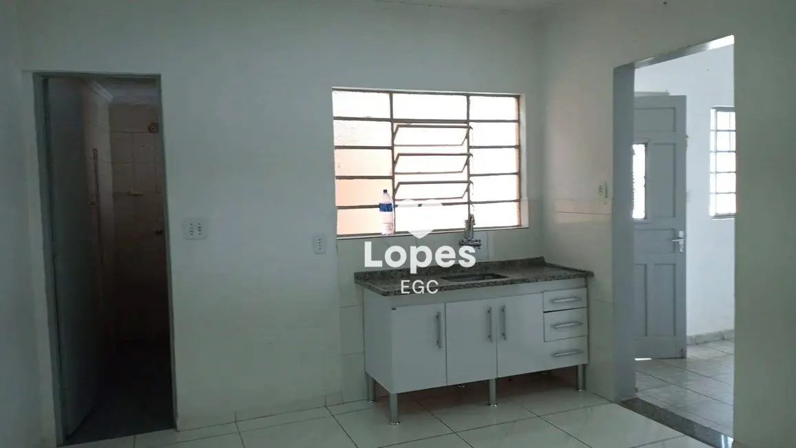Casa com 1 quarto para alugar, 40m2 em Vila Macedópolis, São Paulo - SP - imagem 3 Foto 3 de Casa com 1 quarto para alugar, 40m2 em Vila Macedópolis, São Paulo - SP