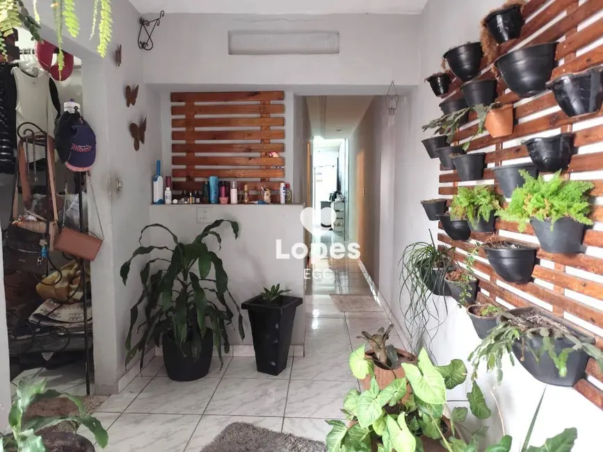 Foto 2 de Casa com 5 quartos à venda, 300m2 em Parque São Lucas, São Paulo - SP