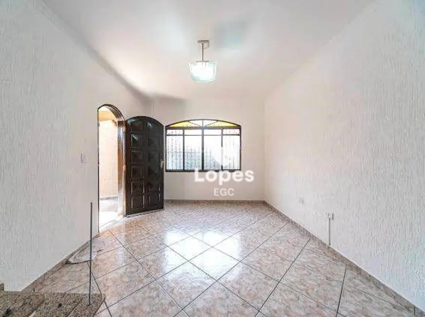 Sobrado com 4 quartos à venda, 137m2 em Jardim Cotiana, São Paulo - SP - imagem 3 Foto 3 de Sobrado com 4 quartos à venda, 137m2 em Jardim Cotiana, São Paulo - SP