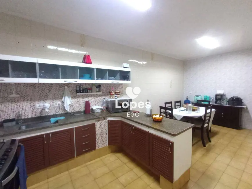 Foto 8 de Sobrado com 5 quartos à venda, 250m2 em Parque Santa Madalena, São Paulo - SP