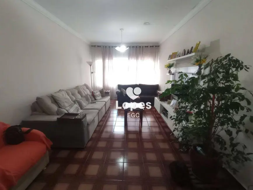 Foto 2 de Sobrado com 5 quartos à venda, 250m2 em Parque Santa Madalena, São Paulo - SP