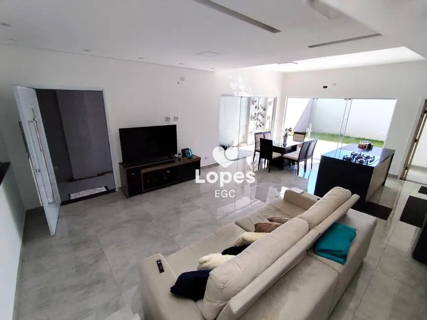 Foto 3 de Sobrado com 3 quartos à venda, 145m2 em Parque Residencial Oratorio, São Paulo - SP