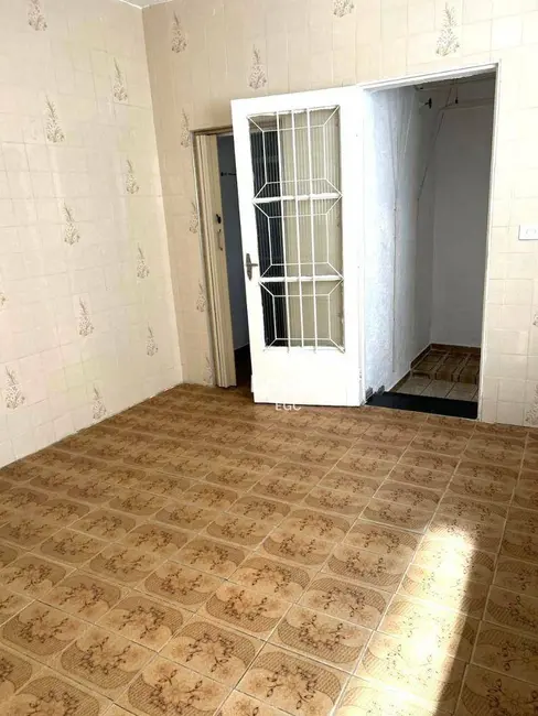 Foto 4 de Casa com 2 quartos para alugar, 45m2 em Jardim Teresa, São Paulo - SP