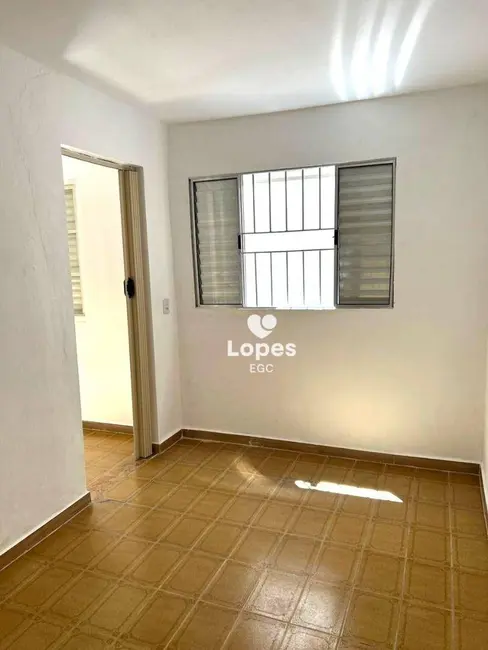 Foto 8 de Casa com 2 quartos para alugar, 45m2 em Jardim Teresa, São Paulo - SP