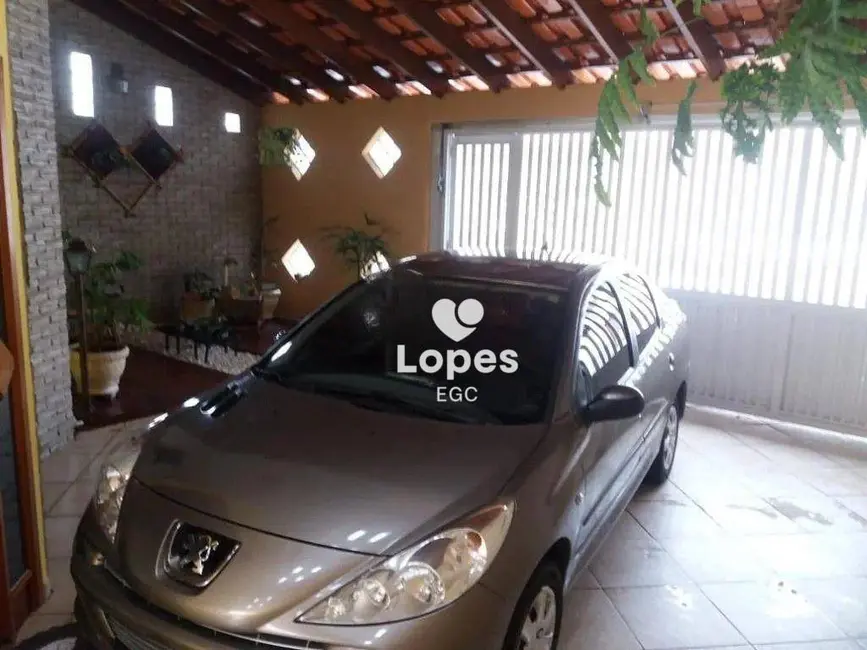 Foto 2 de Casa com 3 quartos à venda, 240m2 em Vila Divina Pastora, São Paulo - SP