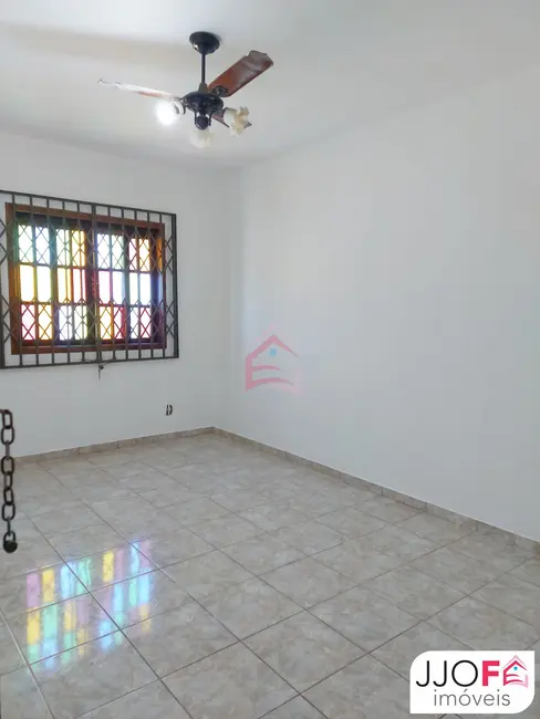 Sala Comercial para alugar, 120m2 em Jardim Atlântico Central (Itaipuaçu), Marica - RJ - imagem 5 Foto 5 de Sala Comercial para alugar, 120m2 em Jardim Atlântico Central (Itaipuaçu), Marica - RJ