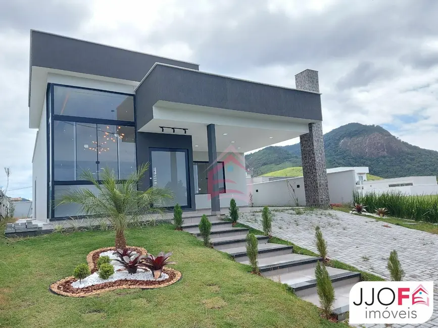 Foto 2 de Casa de Condomínio com 3 quartos à venda, 179m2 em Marica - RJ