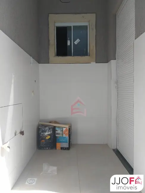 Foto 6 de Casa com 2 quartos à venda, 70m2 em Jardim Atlântico Central (Itaipuaçu), Marica - RJ