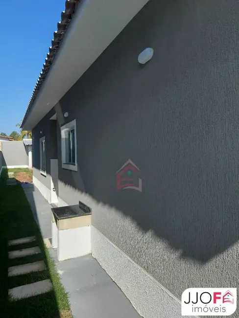 Foto 5 de Casa com 2 quartos à venda, 70m2 em Jardim Atlântico Central (Itaipuaçu), Marica - RJ